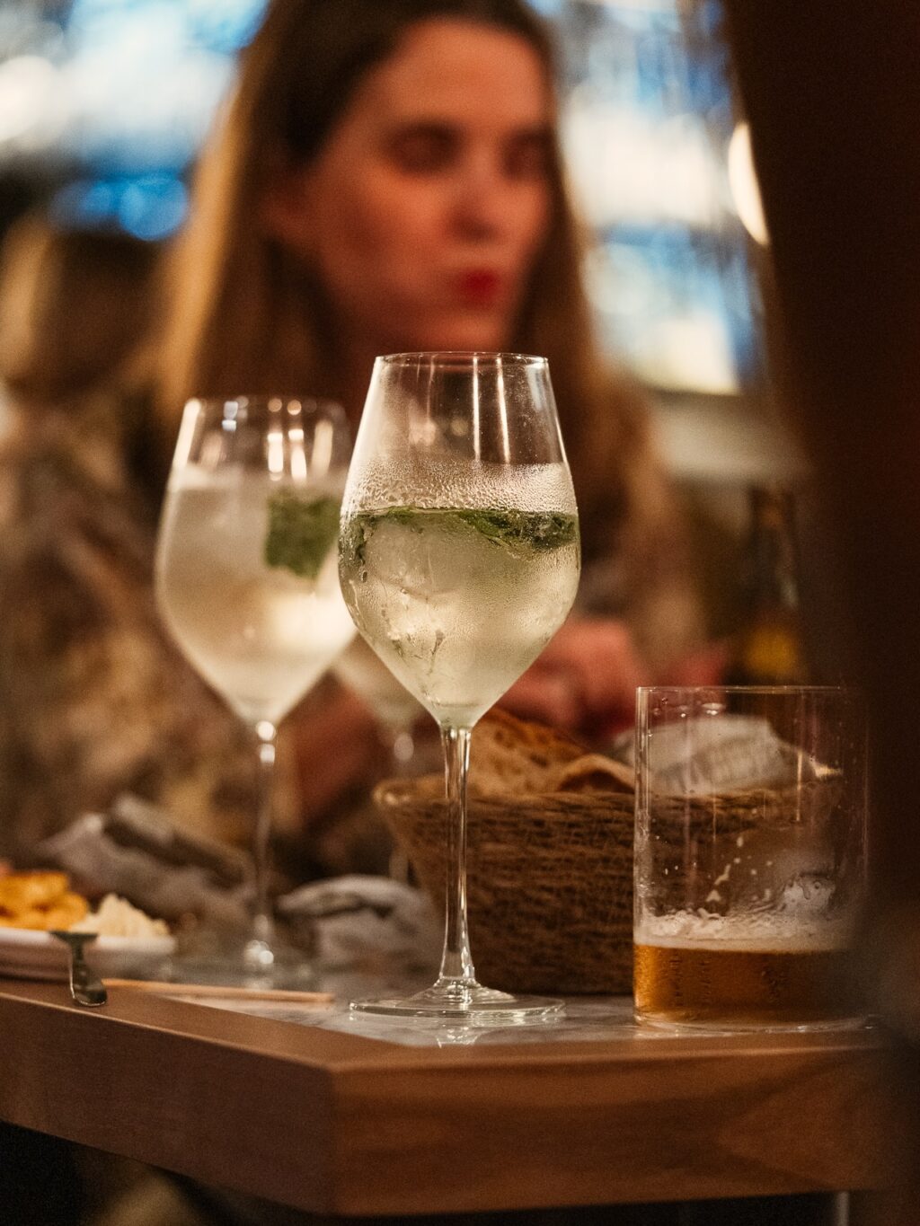 Instagram post from lasabatica_sevilla. This post is in position 2.